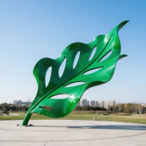 Grand Metal Leaf Sculpture For Outdoor