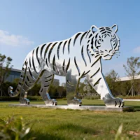 Garden Metal Tiger Silhouette Sculpture