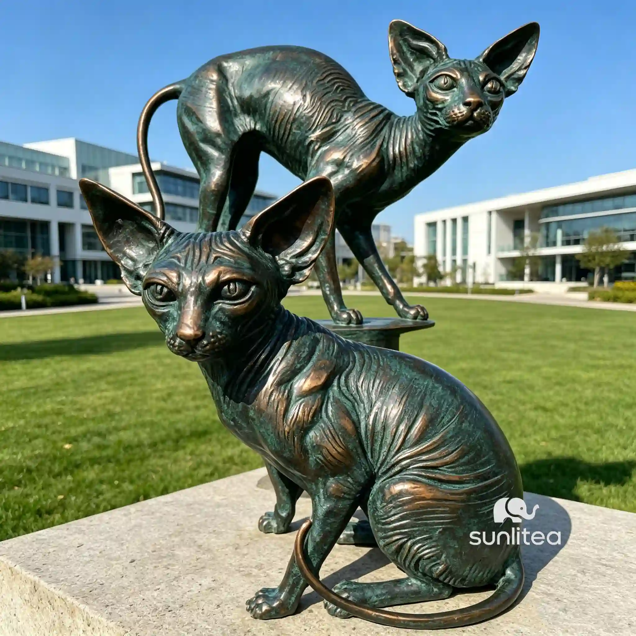 Hairless Cat Statue