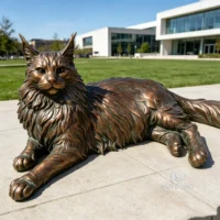 Maine Coon Cat Statue